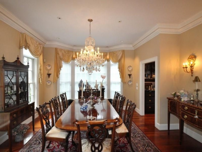 Dining Room Before - www.JoMcLaughlinDesigns.com